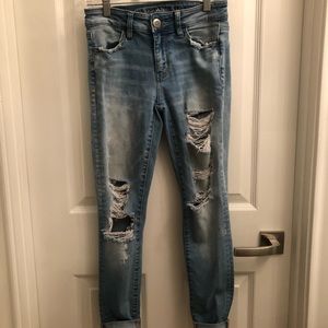 Fun washed ripped skinny jeans - great condition!